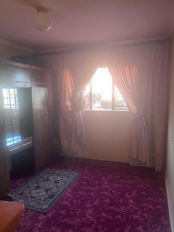 4 Bedroom Property for Sale in Riviera Park North West